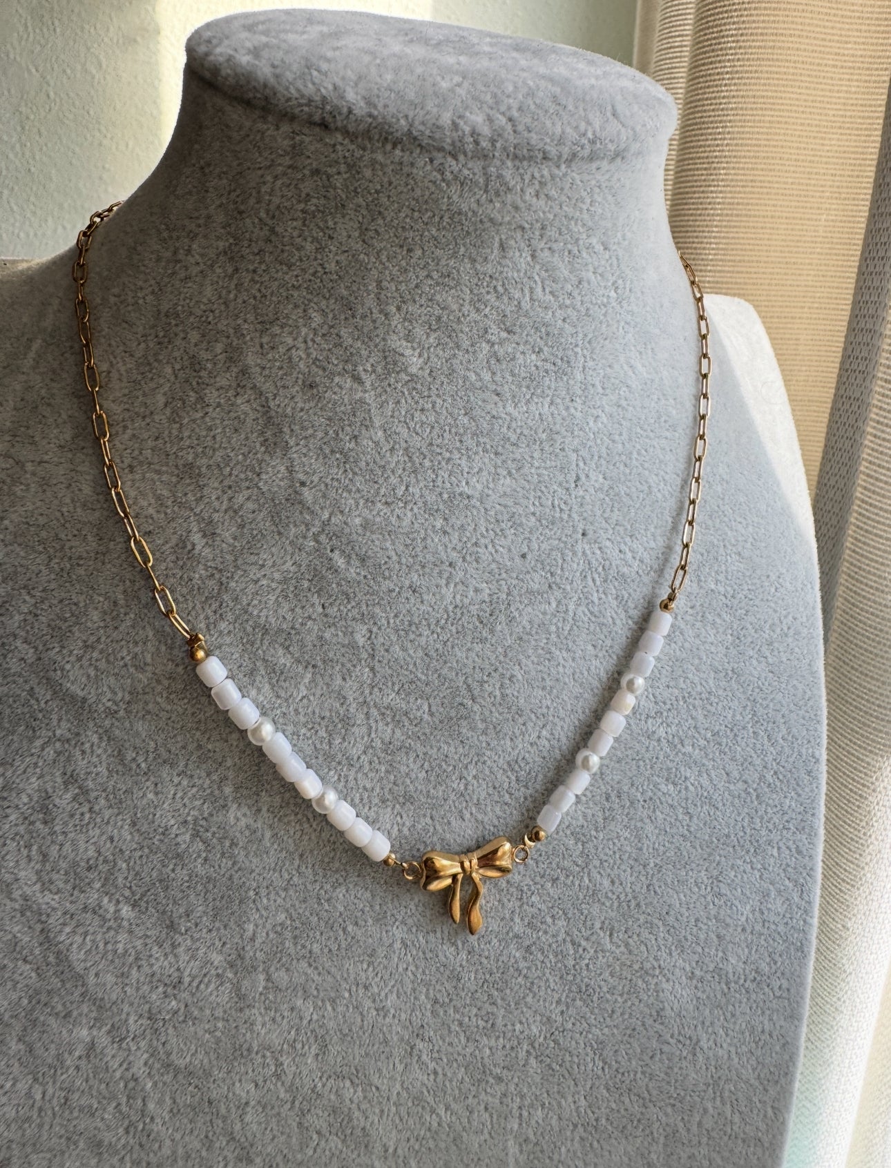 Collar Lazo Dorado