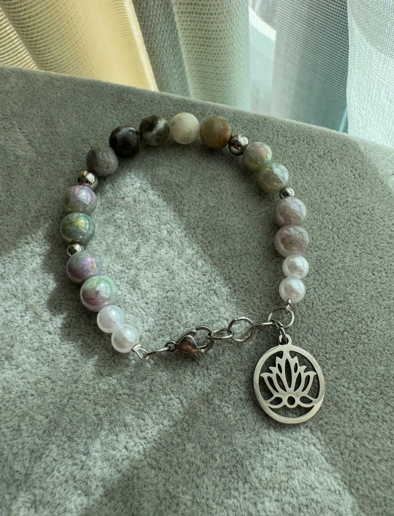 Pulsera Amazonita “Flor de Loto”