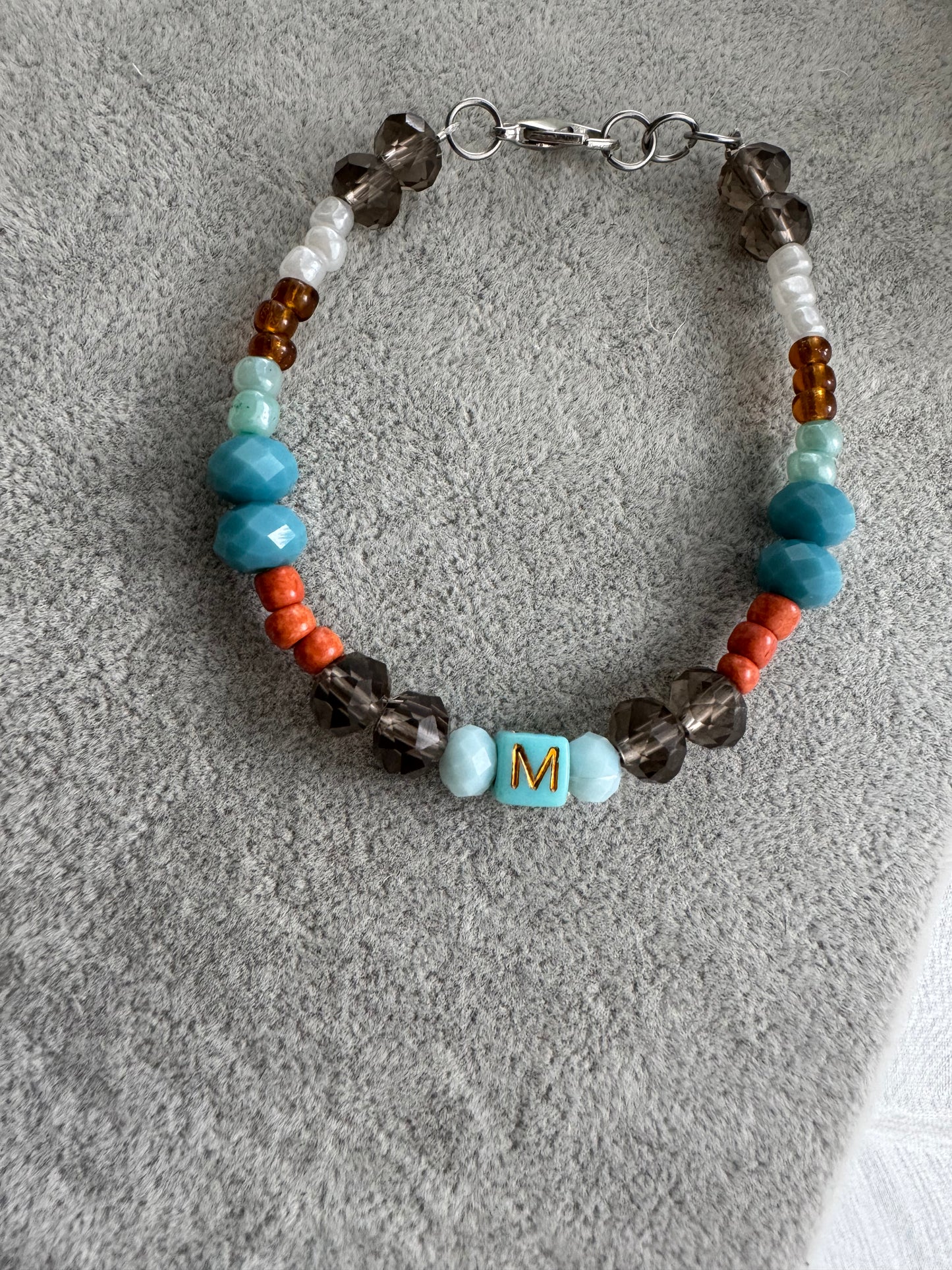 Pulsera letra M