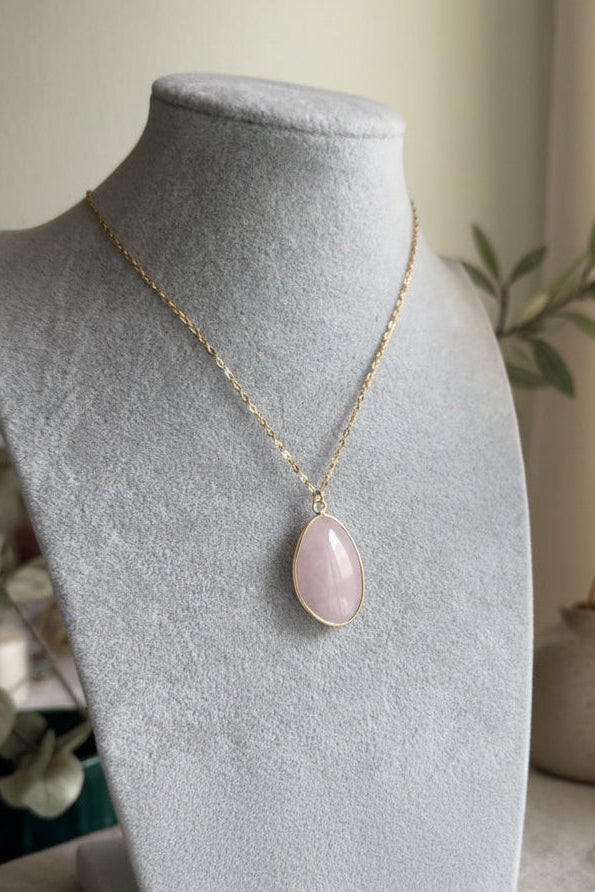 Rose Gold Rose Quartz Necklace
