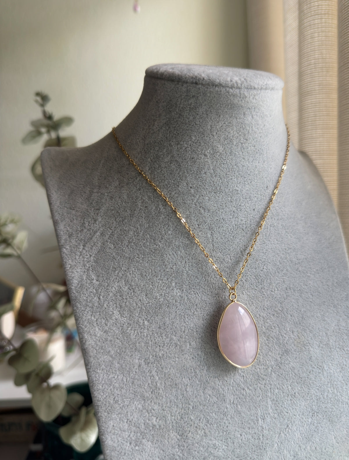 Rose Gold Rose Quartz Necklace